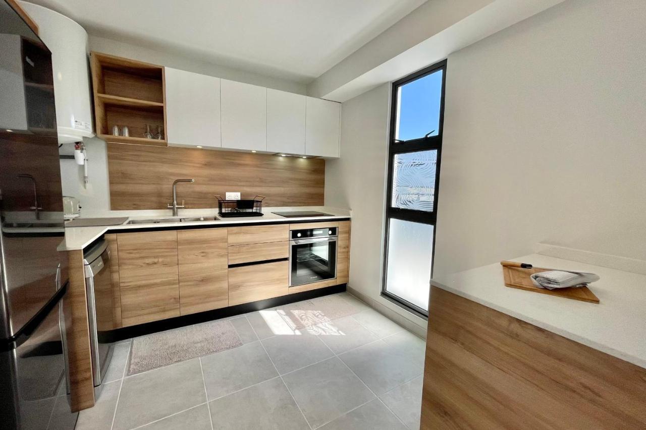 Mereani Flat Brand New Condo In The Center Of Papeete ปาเปเอเต ภายนอก รูปภาพ